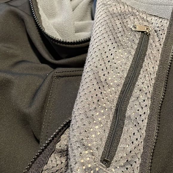 Patagonia stretch thermal hoodie black size Medium - Picture 11 of 12